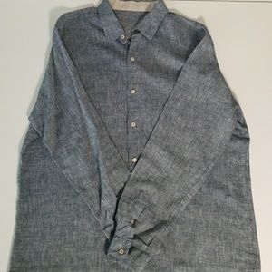 1 Long Sleeved shirt